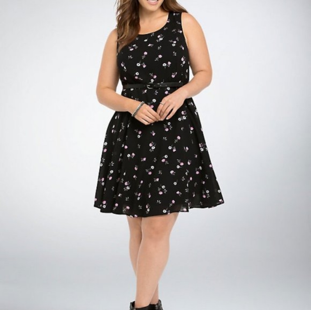 Torrid Black Chiffon floral skater dress plus sz24